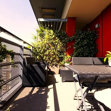 דירה Bicocca Ultimo Piano Con Ampia Terrazza מילאנו